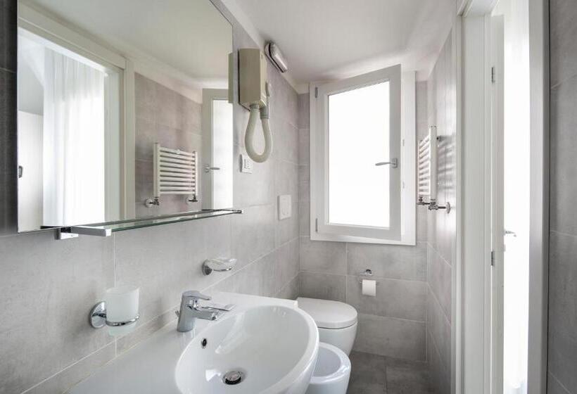 스탠다드 룸, Marittimo Milano Marittima