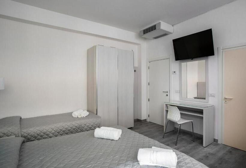 수피리어 트리플 룸, Marittimo Milano Marittima