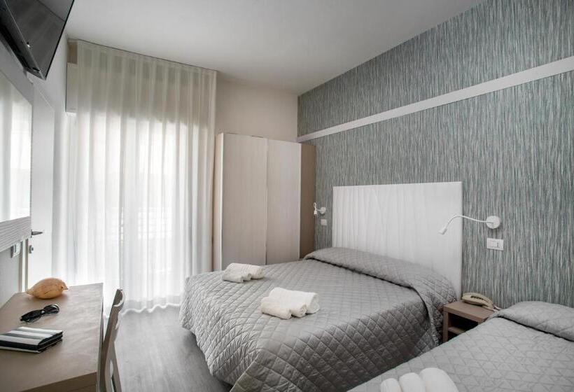 수피리어 트리플 룸, Marittimo Milano Marittima