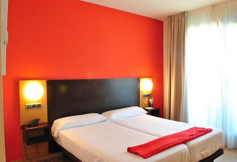 اتاق استاندارد, Marítimo Ris