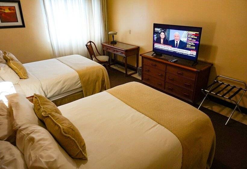 스탠다드 룸 더블 침대 2개, Radisson Colon 2,000 Hotel & Casino