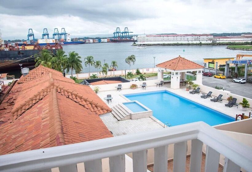 프리미엄 룸, Radisson Colon 2,000 Hotel & Casino