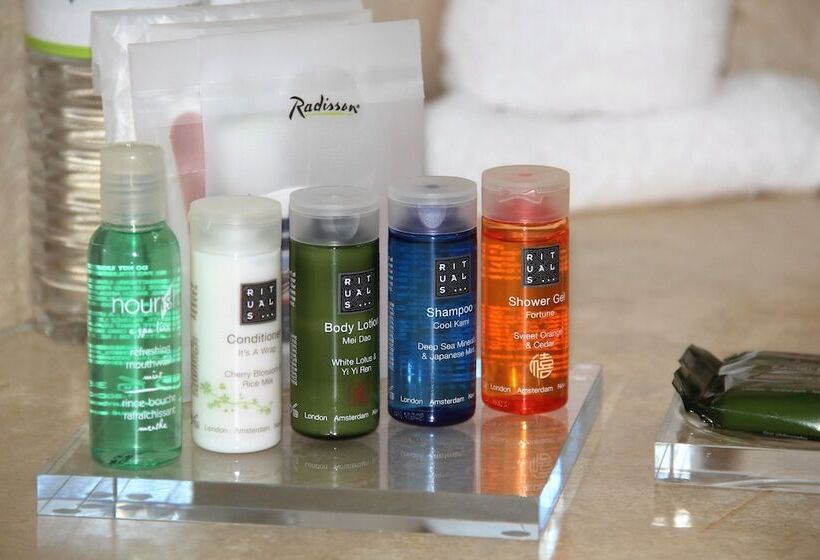 스탠다드 룸 더블 침대 2개, Radisson Colon 2,000 Hotel & Casino