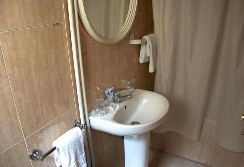 اتاق استاندارد یک نفره, Siracusa