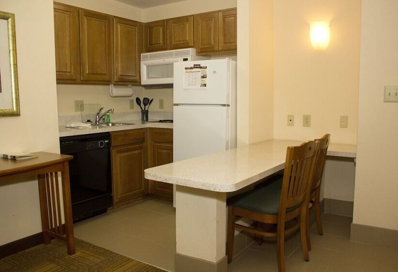 스위트, Staybridge Suites Houston Willowbrook, An Ihg