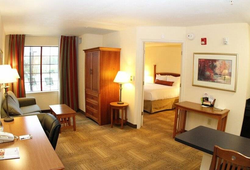 스위트, Staybridge Suites Houston Willowbrook, An Ihg