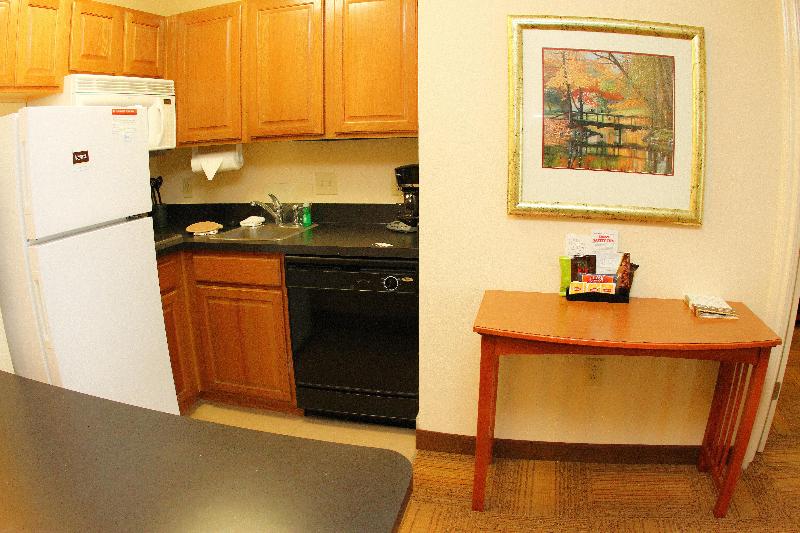 Люкс Кровать Квин, Staybridge Suites Houston Willowbrook, An Ihg