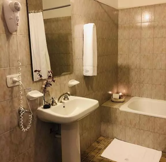 اتاق خانوادگی, Kalken Hotel By Mh