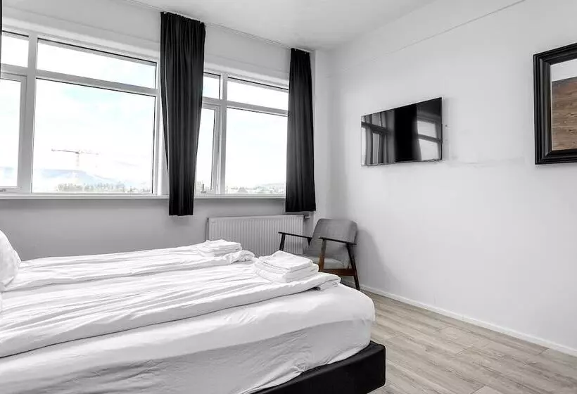 استودیوی استاندارد, Stay Apartments Bolholt