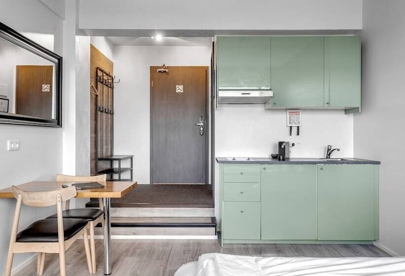 استودیوی استاندارد, Stay Apartments Bolholt