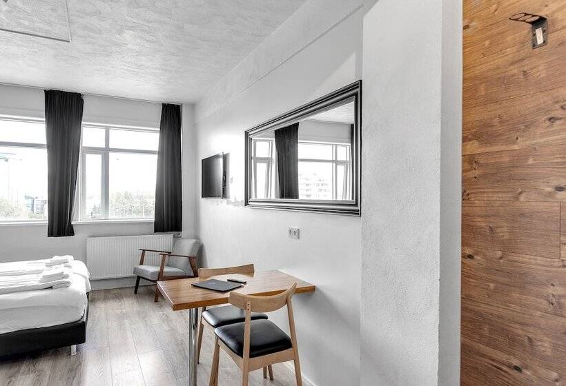 استودیوی استاندارد, Stay Apartments Bolholt