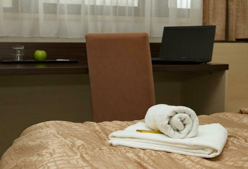 Standard Szoba, Expo