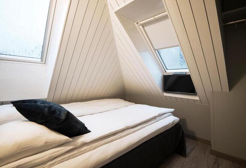 דירה בת חדר שינה 1 עם מרפסת, Home Again Apartments Nygata 1