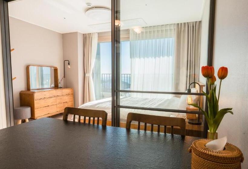 Номер Стандарт Вид на Море с Балконом, The Blue Terra