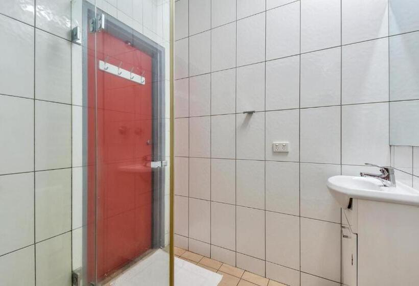 اتاق خانوادگی, Capitanos