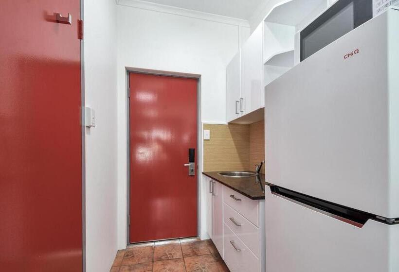 اتاق خانوادگی, Capitanos