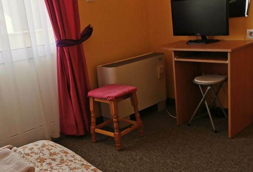 إستوديو كلاسيكى, Atm Modeva Chernomorets