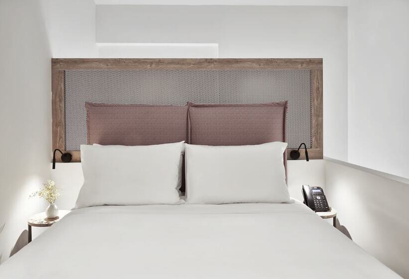 Superior suite with balcony, Nlh Monastiraki   Neighborhood Lifestyle Hotels