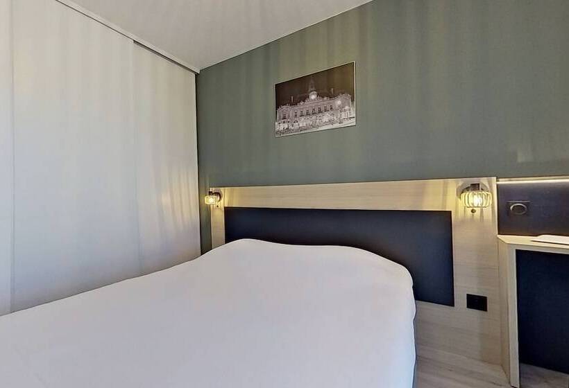 Студио Comfort, City Residence Tours