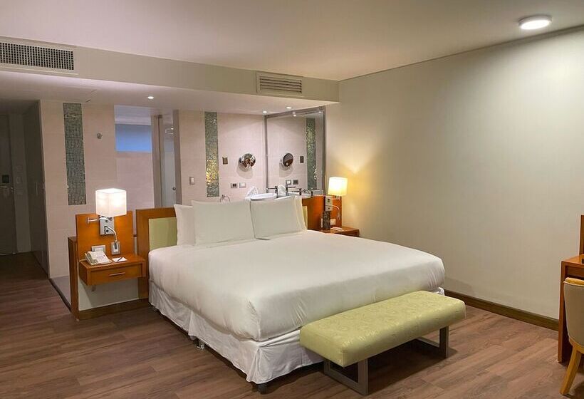 חדר דחוקס עם מיטת קינג, Aranwa Sacred Valley Hotel & Wellness