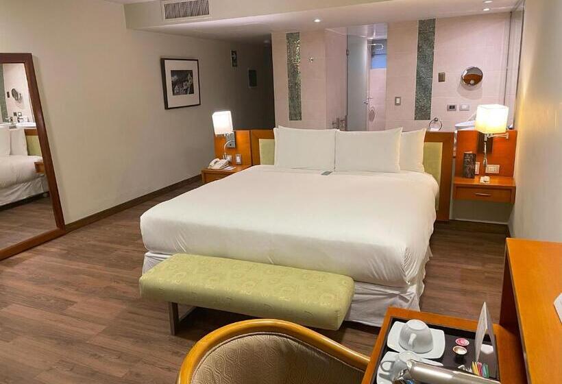 חדר דחוקס עם מיטת קינג, Aranwa Sacred Valley Hotel & Wellness