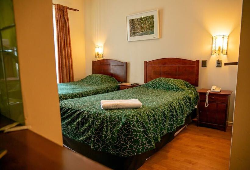 スタンダードルーム, Ayelen Apart