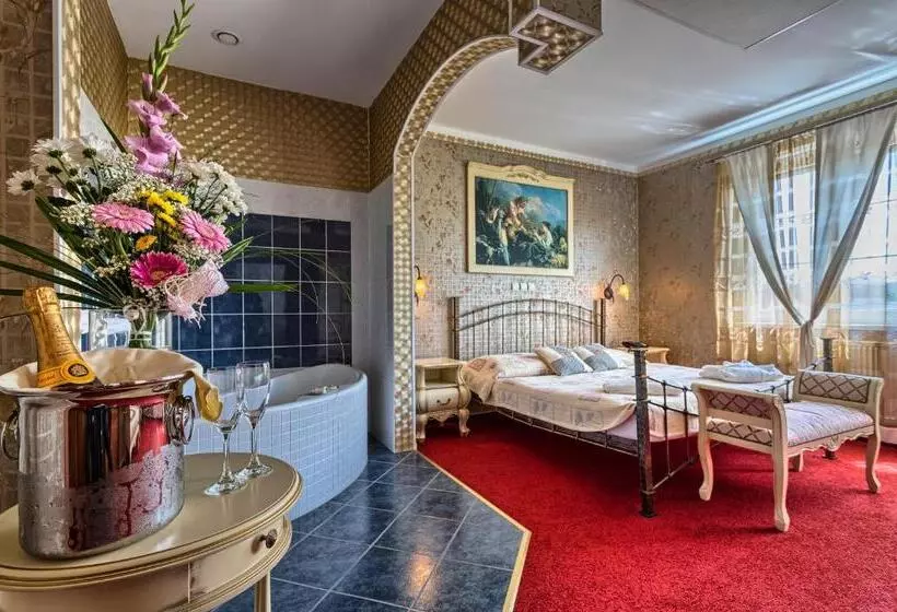 سوییت, Wellness Hotel Babylon