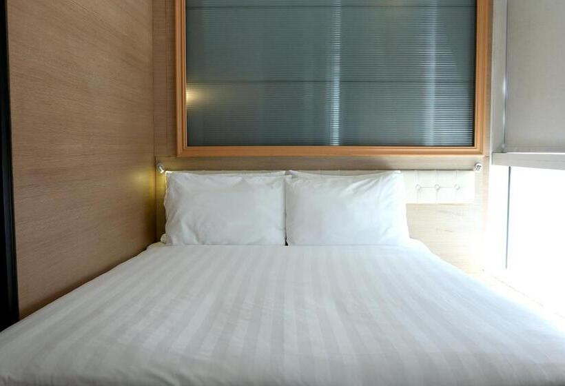 اتاق استاندارد, Bluejay Residences