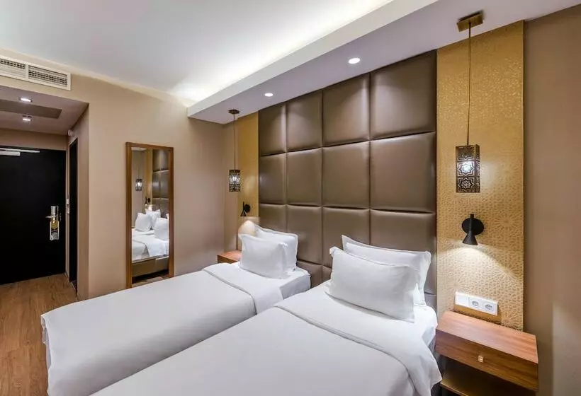 Standardzimmer, Continental Hotel Budapest