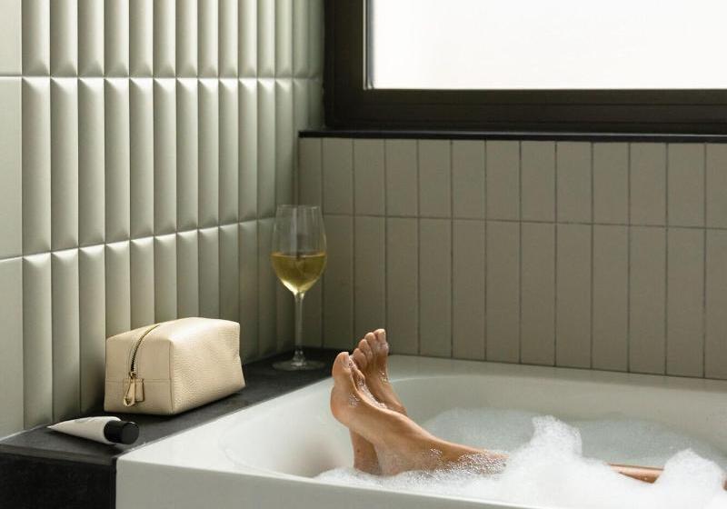 Junior Suite mit Ausblick, Dame Des Arts