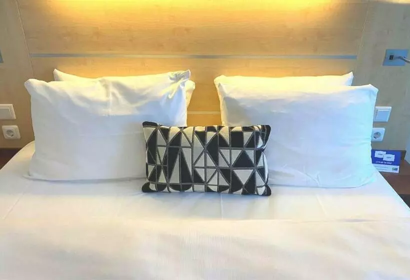 スタンダードルーム, Holiday Inn Express Gütersloh, An Ihg