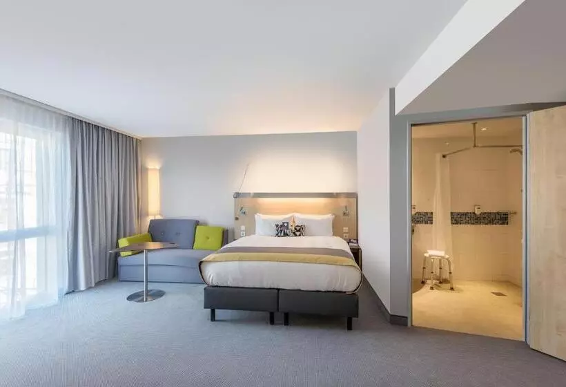 身障者適用スタンダードルーム, Holiday Inn Express Gütersloh, An Ihg