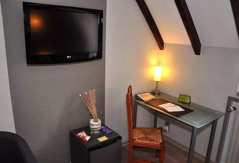 Standard Single Room, Logis Hotel Oasis