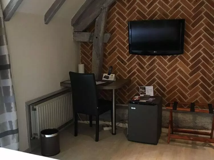 Standard Single Room, Logis Hotel Oasis