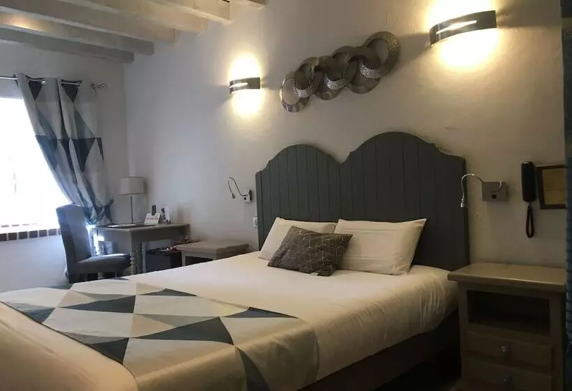 Standard Single Room, Logis Hotel Oasis