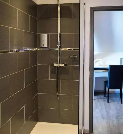 Suite, Logis Hotel Oasis