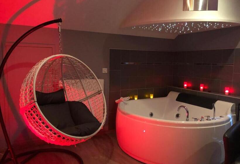 スイート, Logis Hotel Oasis