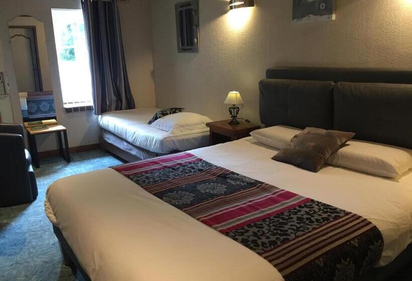 Трехместный Номер Superior, Logis Hotel Oasis