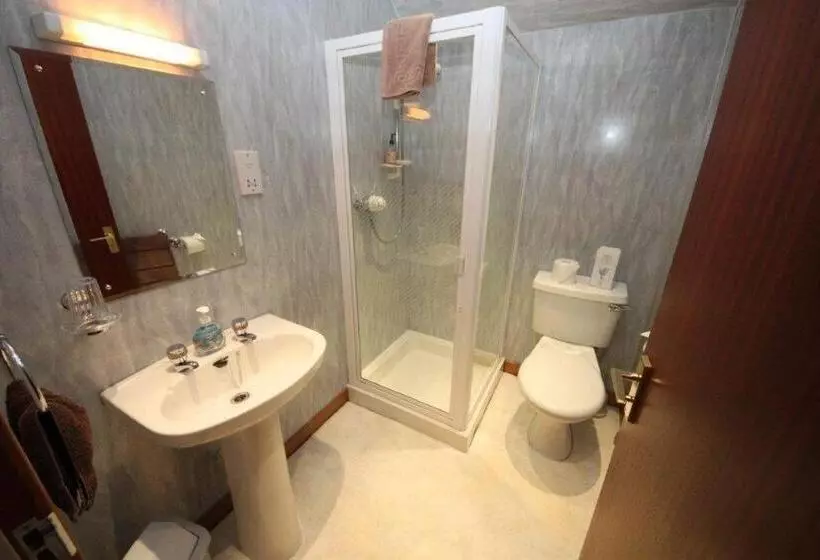 اتاق خانوادگی, Stronchreggan View Guest House