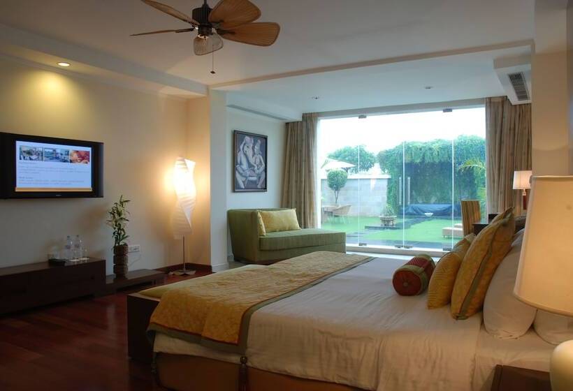 デラックススイート, The Lalit Temple View