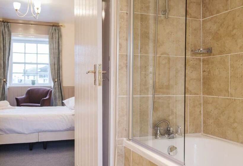 スタンダードルーム, The Wellington