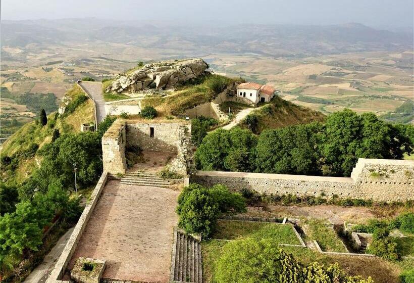 غرفة قياسية فردية, Bristol