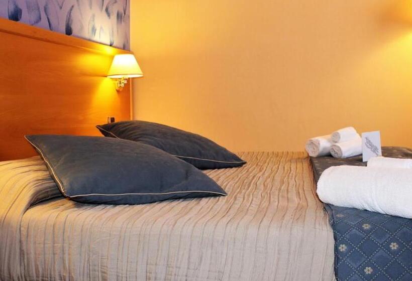 غرفة قياسية, Bristol