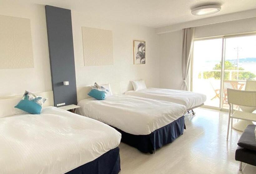 غرفة سوبيريور مطلّة علي البحر, Lalamare Kouri