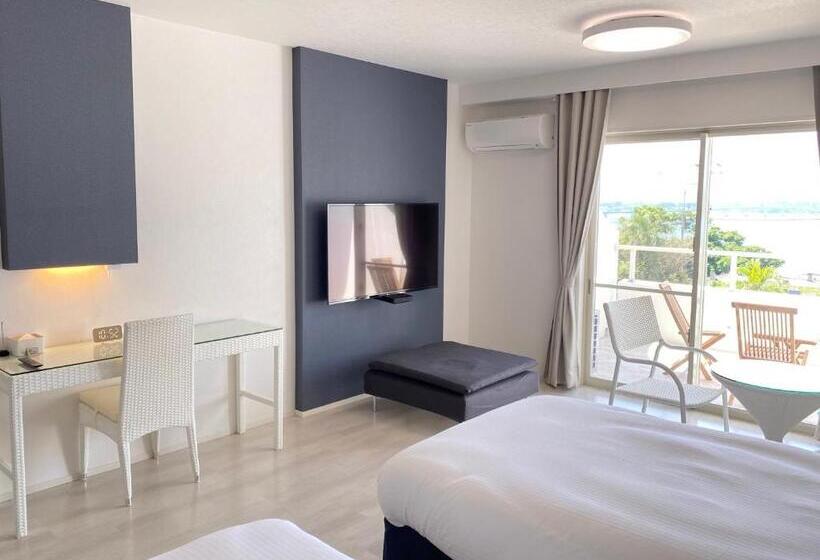 غرفة سوبيريور مطلّة علي البحر, Lalamare Kouri