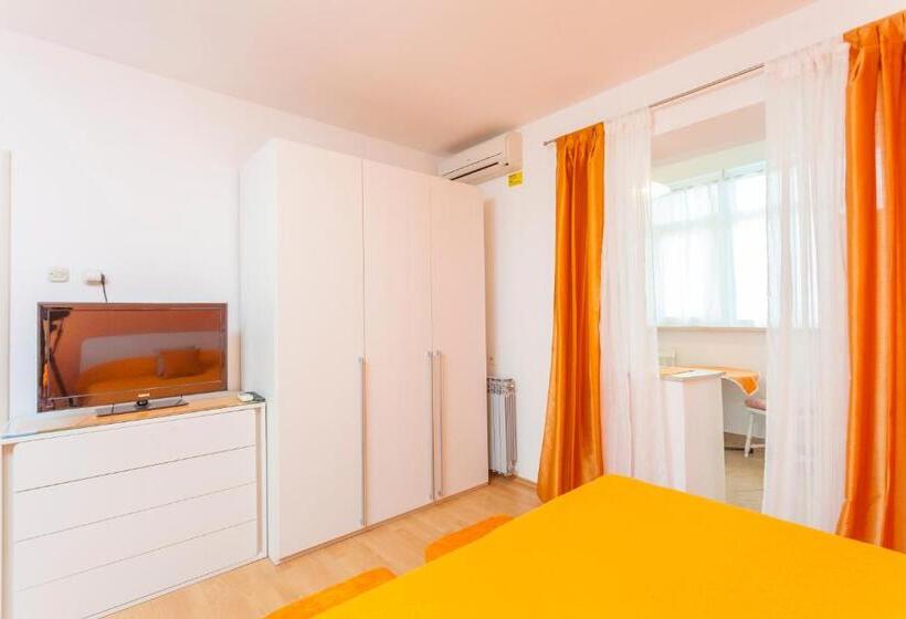 エコノミールーム, Apartments & Rooms Alagic