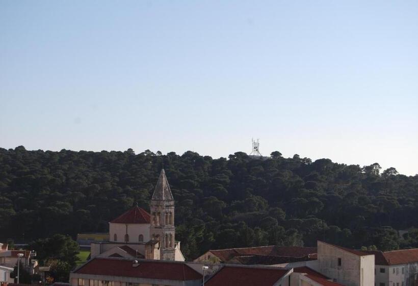 バルコニー付き１ベッドルームアパートメント, Apartments & Rooms Alagic