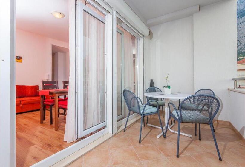 バルコニー付き１ベッドルームアパートメント, Apartments & Rooms Alagic