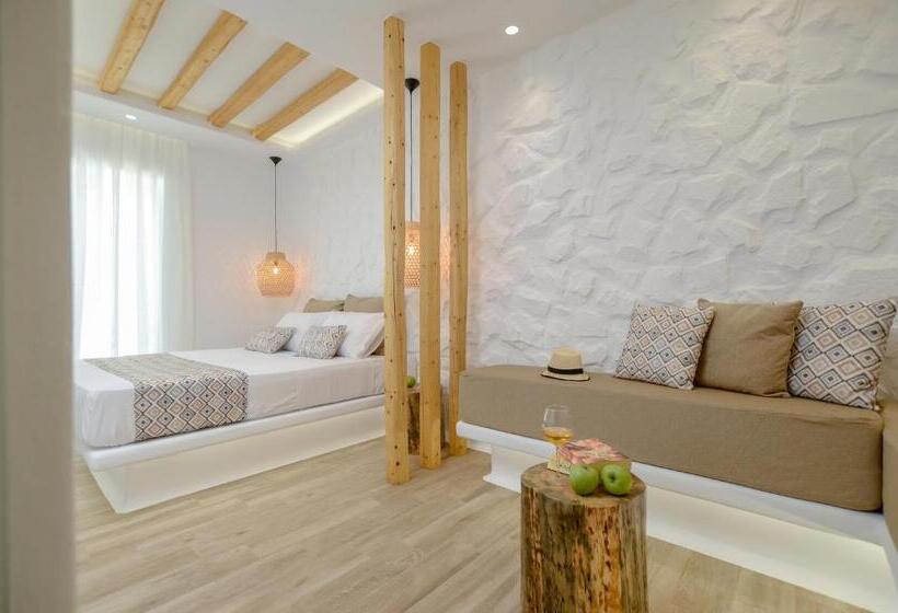 スーペリアトリプルルーム, Naxian Spirit Inn