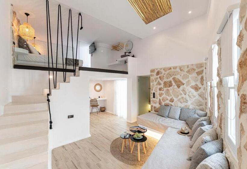 デラックススイート, Naxian Spirit Inn